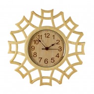 Часы настенные белые 25х25 см